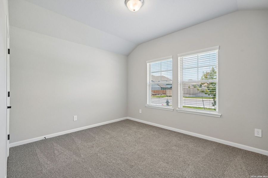 Spacious, unfurnished interior of a new home in , San Antonio (Image 35).