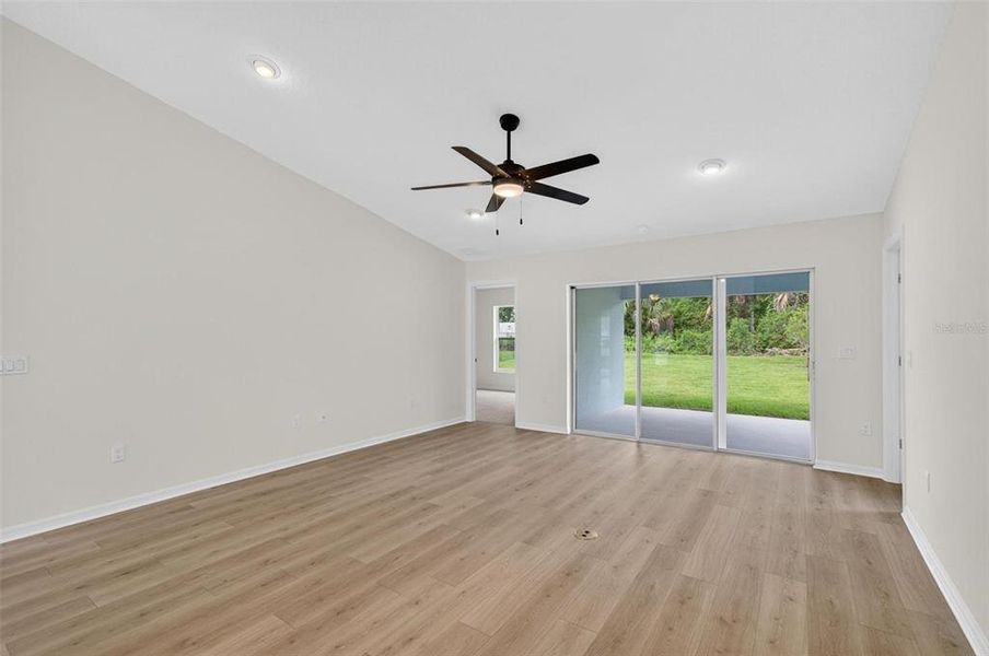 Spacious, unfurnished interior of a new home in , Palm Coast (Image 46).