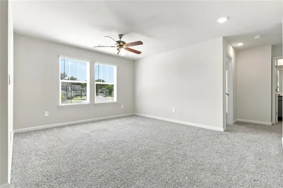 Spacious, unfurnished interior of a new home in Little River Falls, Woodstock (Image 18).