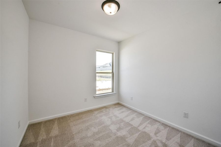 Spacious, unfurnished interior of a new home in Mostyn Springs, Magnolia (Image 18).