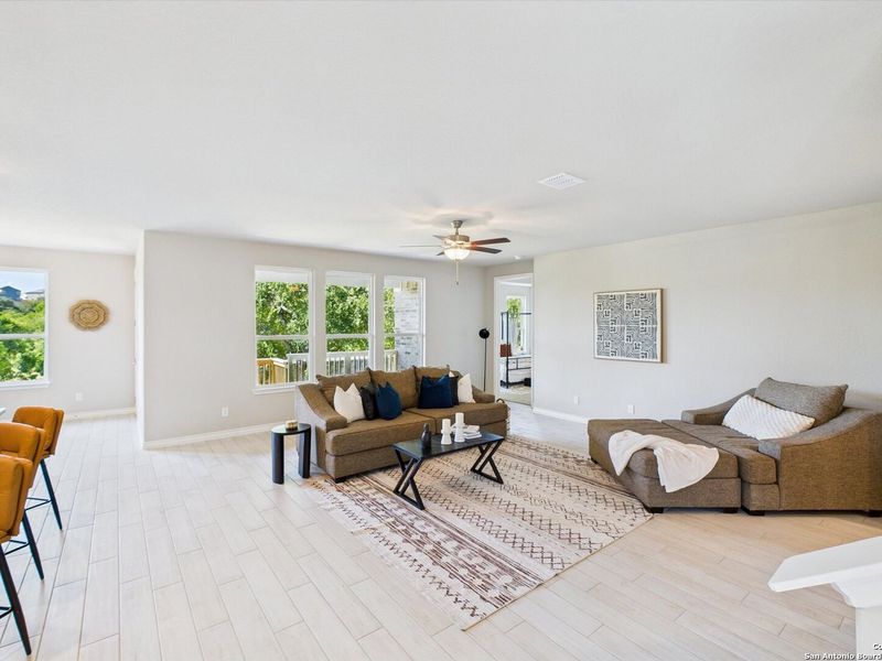 Image 33 of a home in Ladera.