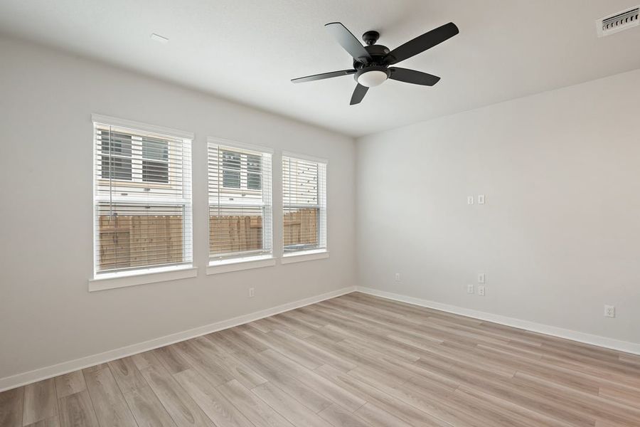 Spacious, unfurnished interior of a new home in Union Collection at Park Central, Georgetown (Image 24).