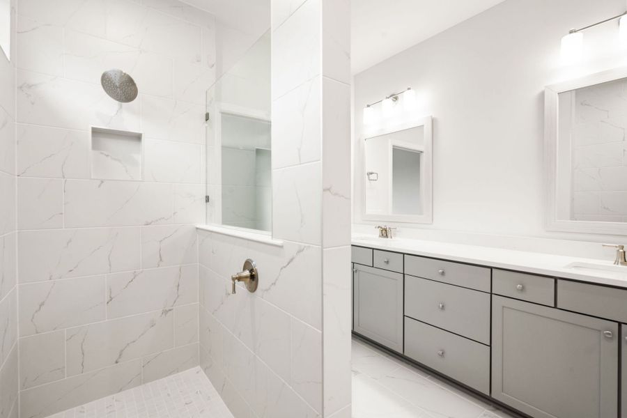 Furnished interior view inside a new home in Sun City Hilton Head, Bluffton (Image 5).