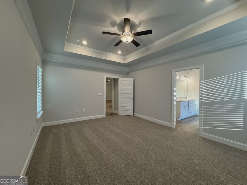 Spacious, unfurnished interior of a new home in Tuscany Hills, Douglasville (Image 25). Spacious, unfurnished interior of a new home in Tuscany Hills, Douglasville (Image 25).