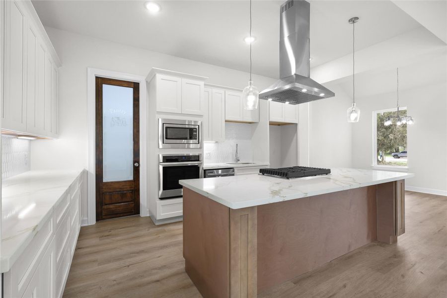 Furnished interior view inside a new home in , Angleton (Image 3).