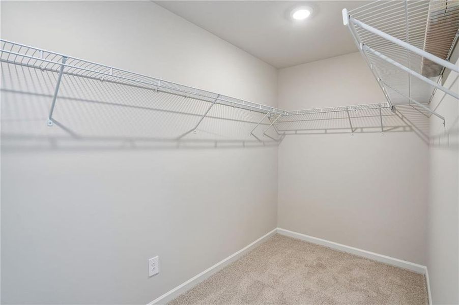 Spacious, unfurnished interior of a new home in Artisan Walk, Fairburn (Image 24). Spacious, unfurnished interior of a new home in Artisan Walk, Fairburn (Image 24).
