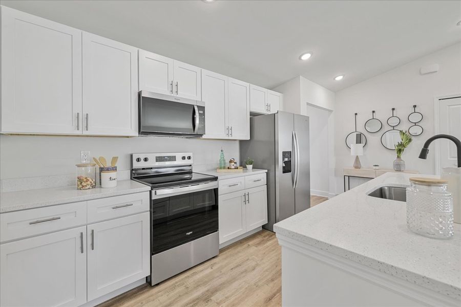 Representative furnished interior of a home built from the The Sunset Harbor by Sunlife Homes LLC in Port Charlotte, Port Charlotte (Image 7).
