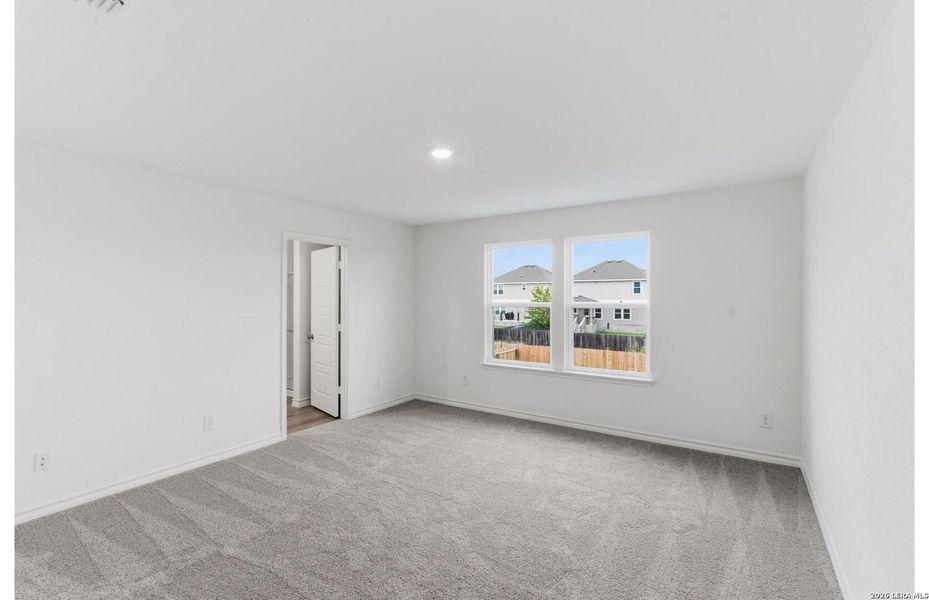 Spacious, unfurnished interior of a new home in Dove Song, Marion (Image 20). Spacious, unfurnished interior of a new home in Dove Song, Marion (Image 20).