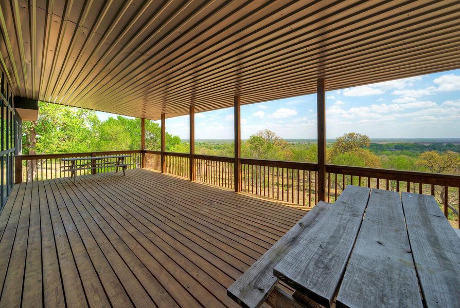 Exterior details and patio area of a home in , Elgin (Image 3).