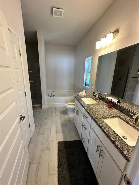 Furnished interior view inside a new home in Abbey Glen, Dade City (Image 4).
