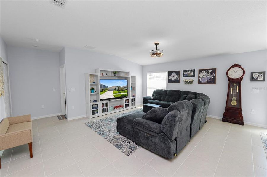 Furnished interior view inside a new home in Hunt Club Groves, Lake Wales (Image 46).