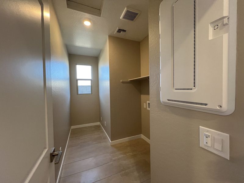 Lot 55 | Laundry | Citrus | El Cidro | Goodyear, AZ | Landsea Homes