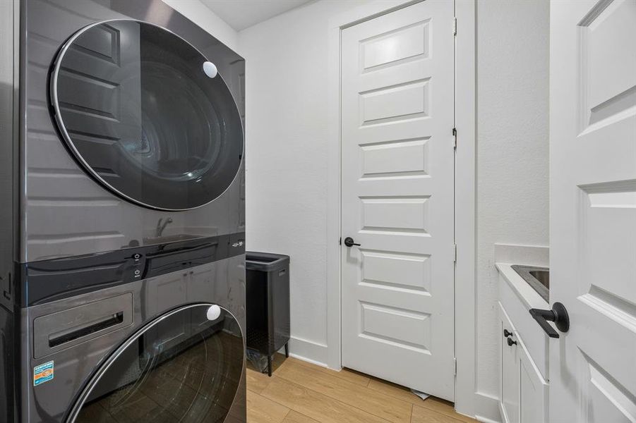 Furnished interior view inside a new home in , Little Elm (Image 19).