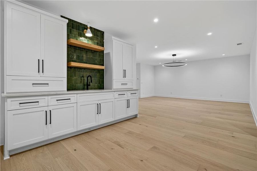 Furnished interior view inside a new home in , Atlanta (Image 45).