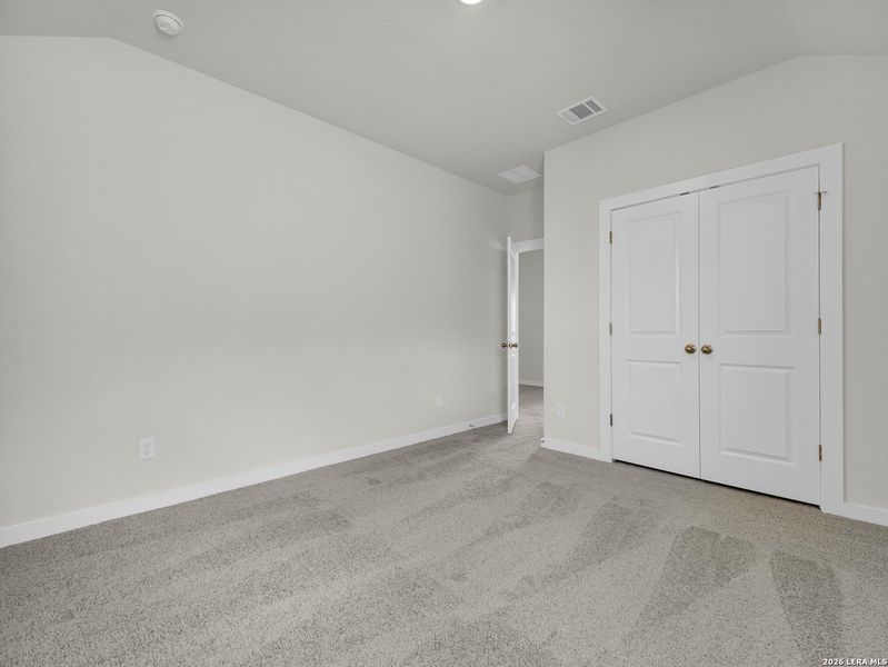 Spacious, unfurnished interior of a new home in Morgan Meadows, San Antonio (Image 14).