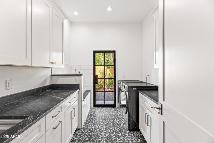 untitled (18 of 41) untitled (18 of 41)