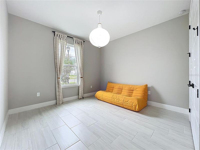Furnished interior view inside a new home in , Winter Garden (Image 44).