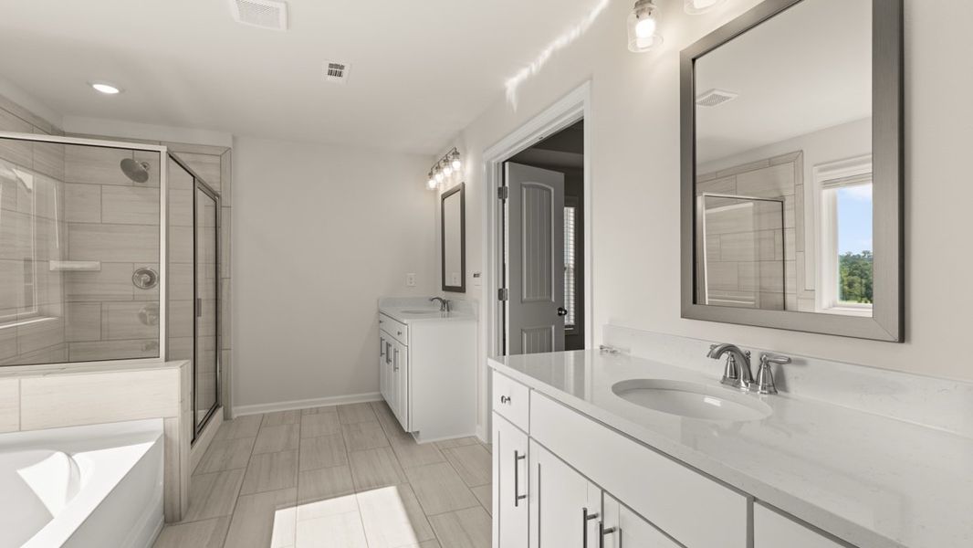 Representative furnished interior of a home built from the Westerly by D.R. Horton in Hamptons at Riverwood East, Dallas (Image 10).