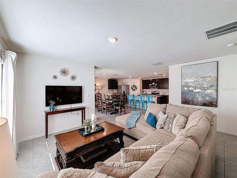 Furnished interior view inside a new home in , Belleview (Image 35). Furnished interior view inside a new home in , Belleview (Image 35).