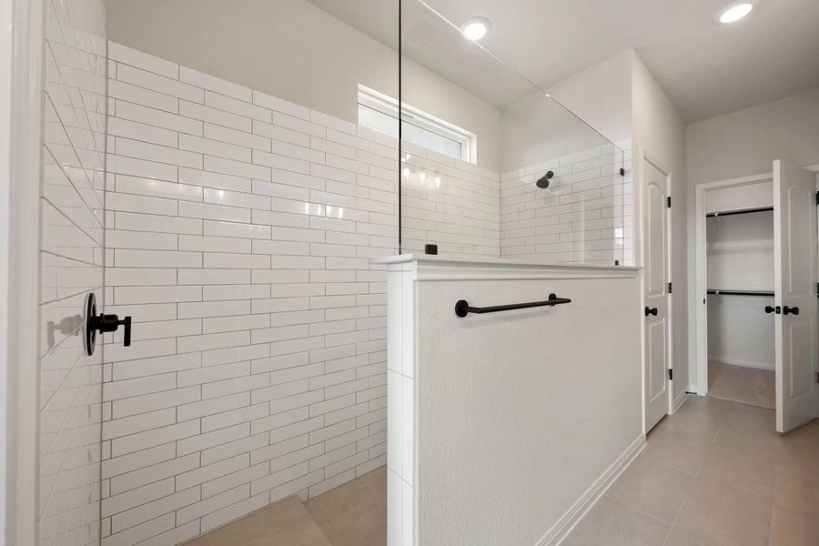 Close-up of interior finishes inside a home in Berry Creek Highlands, Georgetown (Image 19).