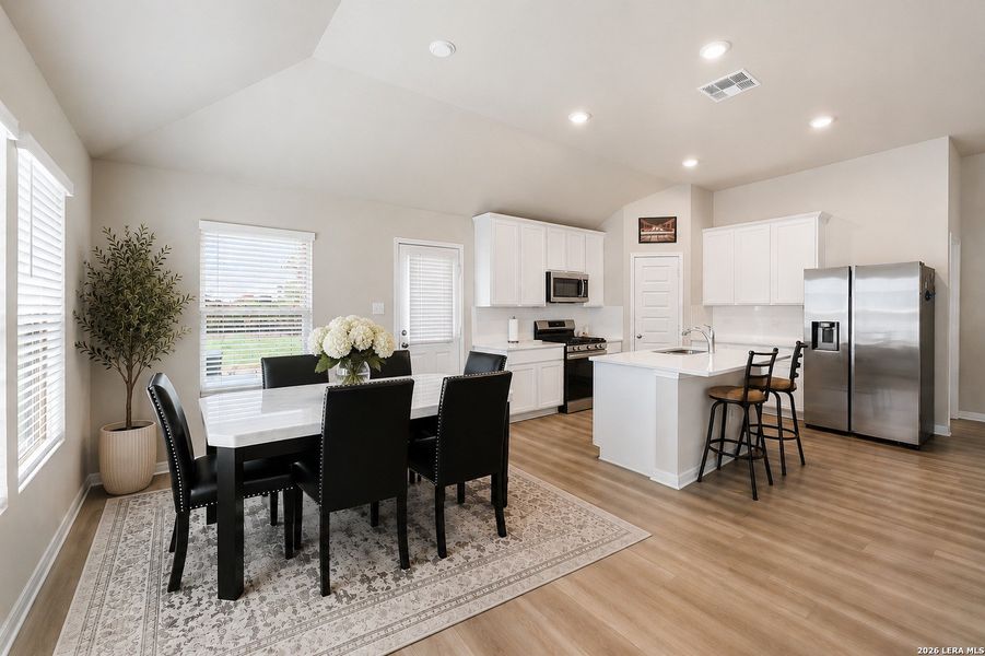 Furnished interior view inside a new home in , Atascosa (Image 18).