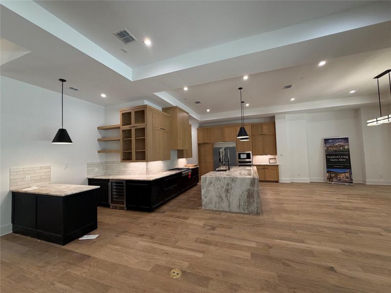 Entertain with open kitchen, great room & Dining (even a dry bar) Entertain with open kitchen, great room & Dining (even a dry bar)