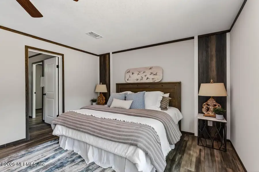 Furnished interior view inside a new home in , Middleburg (Image 9).