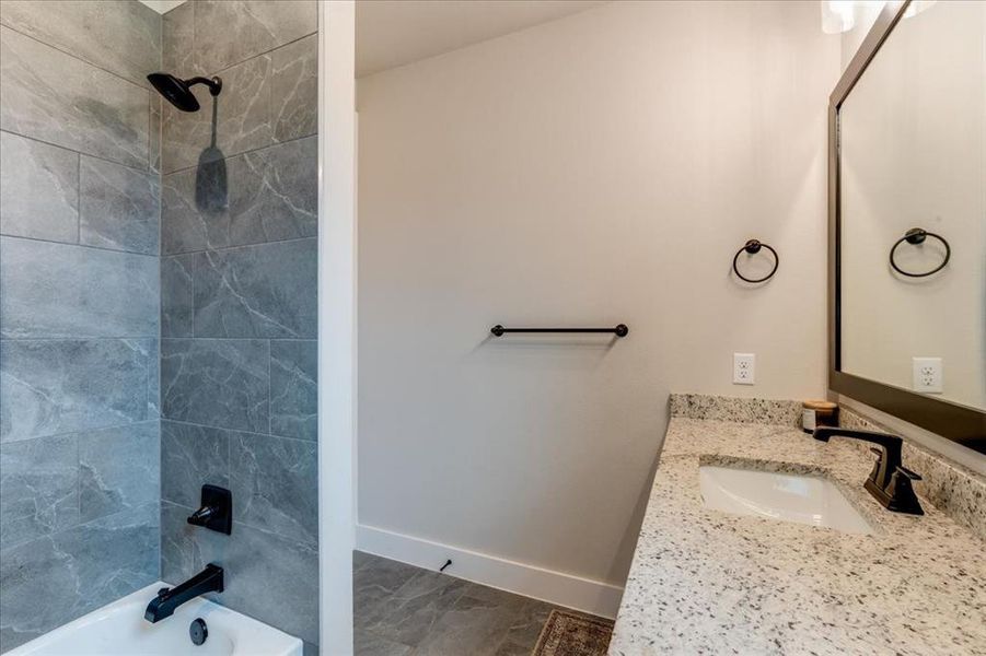 Image 34 of a home in .