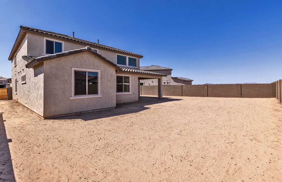 Exterior details and patio area of a home in El Rancho Santa Rosa, Maricopa (Image 4).