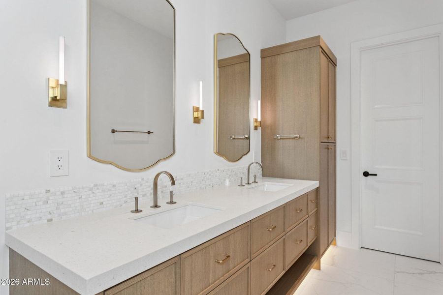 Guest House Bathroom