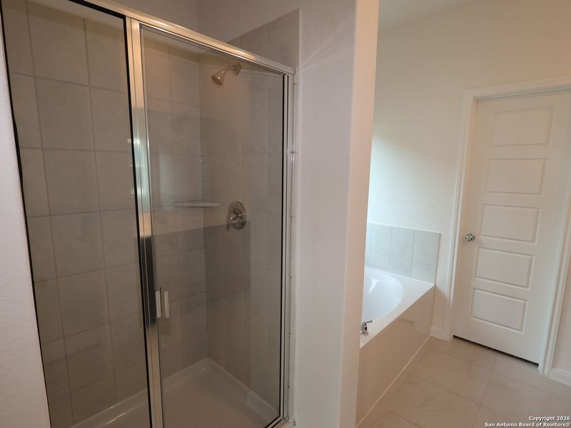 Image 16 of a home in Park Place.