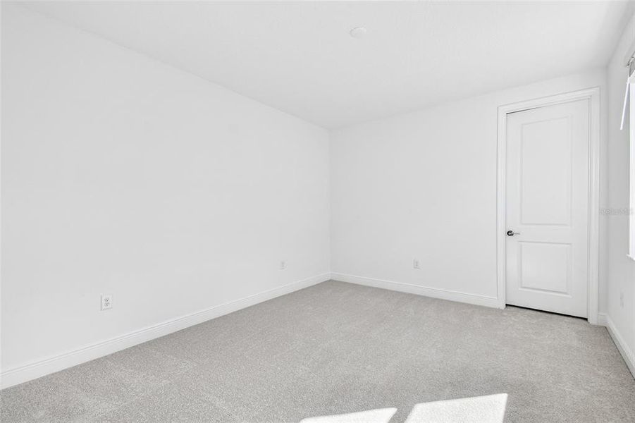 Spacious, unfurnished interior of a new home in Hawkstone, Sarasota (Image 46).