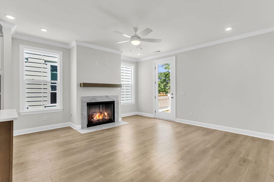 Spacious, unfurnished interior of a new home in Heron Preserve, Hanahan (Image 39).