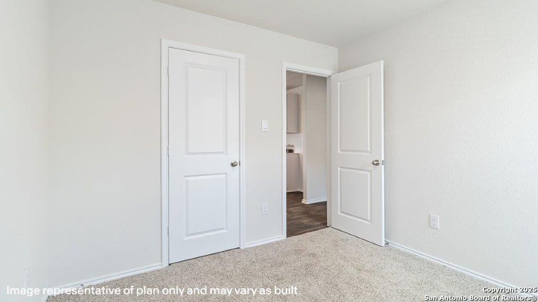 Spacious, unfurnished interior of a new home in Avenida, Converse (Image 24). Spacious, unfurnished interior of a new home in Avenida, Converse (Image 24).