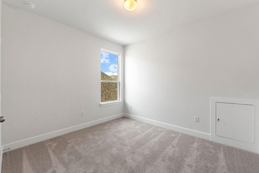 Spacious, unfurnished interior of a new home in Nolina, Georgetown (Image 24).