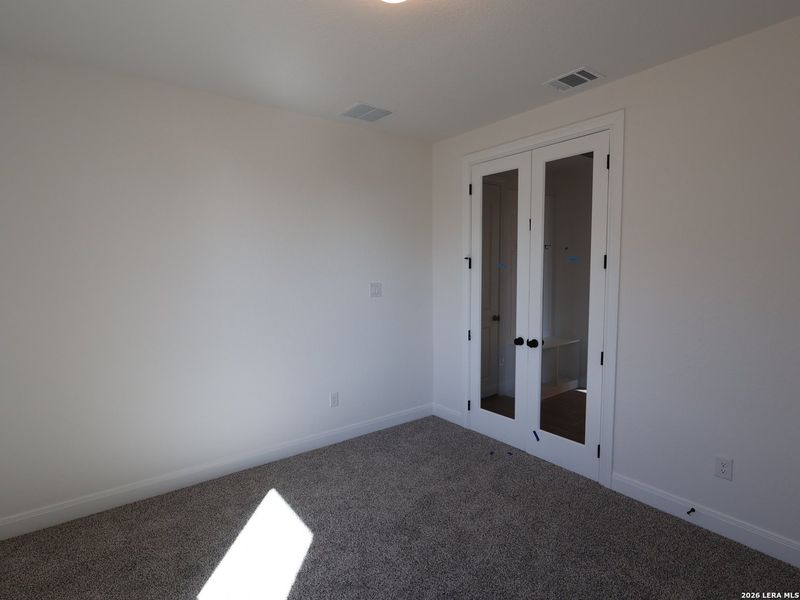 Spacious, unfurnished interior of a new home in Preserve at Annabelle Ranch, San Antonio (Image 23).
