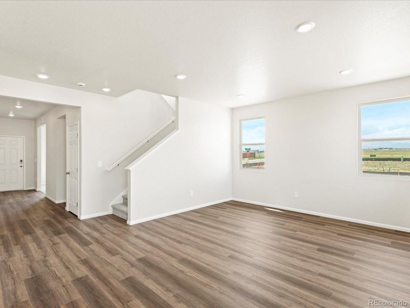 Spacious, unfurnished interior of a new home in Revere at Johnstown, Johnstown (Image 25).