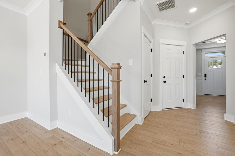 Spacious, unfurnished interior of a new home in Blythe Mill Townhomes, Waxhaw (Image 24). Spacious, unfurnished interior of a new home in Blythe Mill Townhomes, Waxhaw (Image 24).