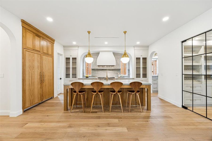 Furnished interior view inside a new home in , Dallas (Image 18).