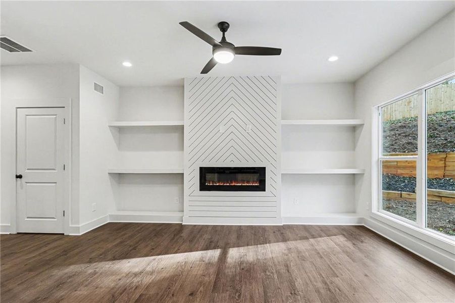 Spacious, unfurnished interior of a new home in , Decatur (Image 28).