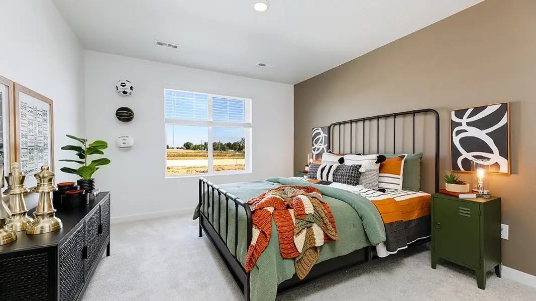 West Core P013 Maple Bed2 F2