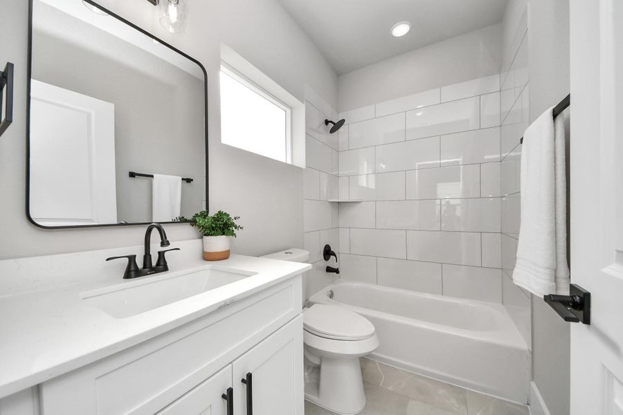 Furnished interior view inside a new home in , Houston (Image 32). Furnished interior view inside a new home in , Houston (Image 32).