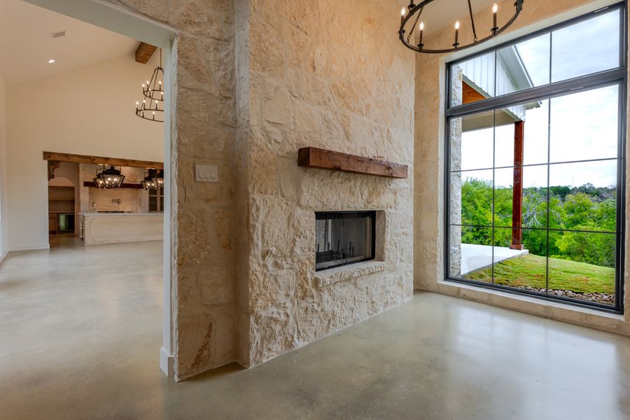 Image 41 of a home in Eagles Bluff.