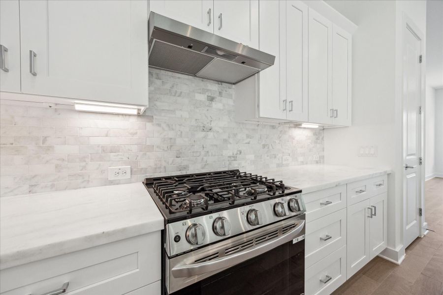 Gas Cooking. Gas Cooking.