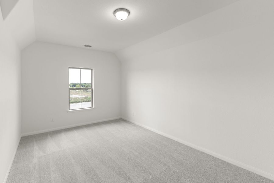 Spacious, unfurnished interior of a new home in Nelson Lake, Rockwall (Image 23).