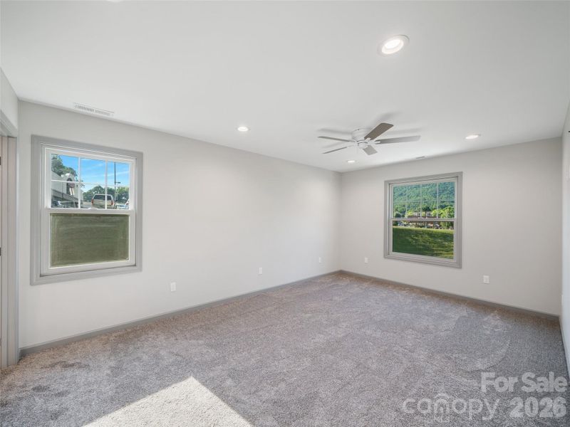 Spacious, unfurnished interior of a new home in , Burnsville (Image 17). Spacious, unfurnished interior of a new home in , Burnsville (Image 17).