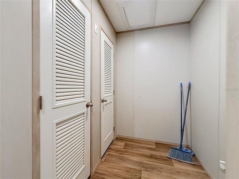 Spacious, unfurnished interior of a new home in , Summerfield (Image 23).