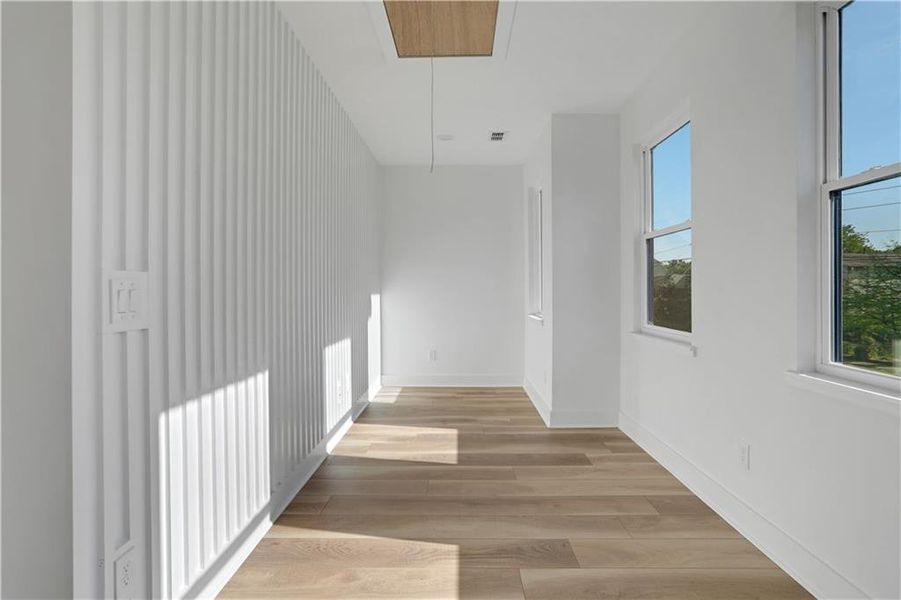 Spacious, unfurnished interior of a new home in , Scottdale (Image 29).