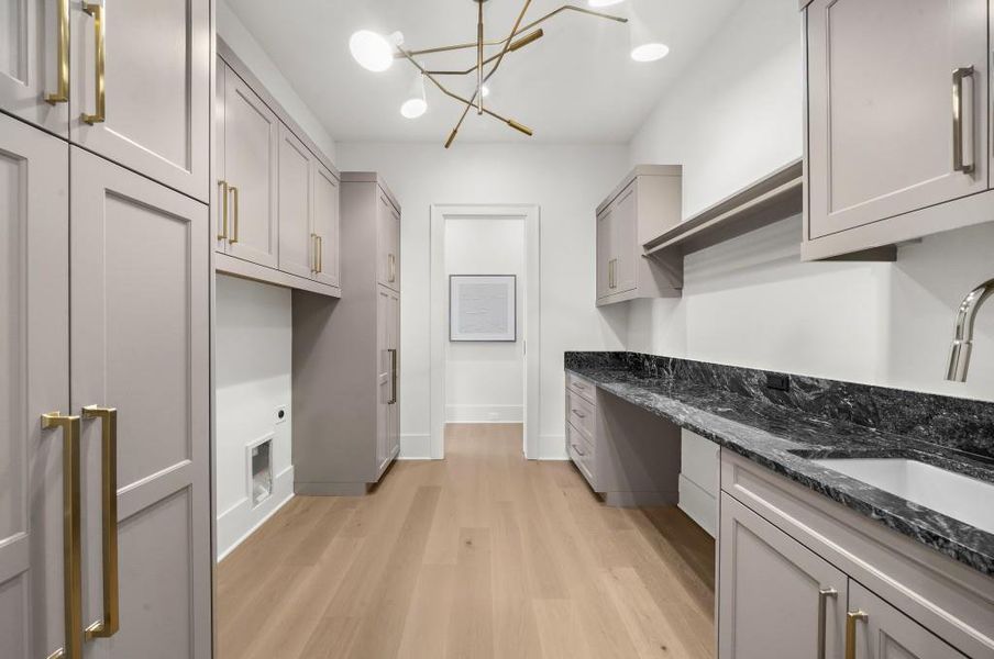 Furnished interior view inside a new home in , Alpharetta (Image 58).