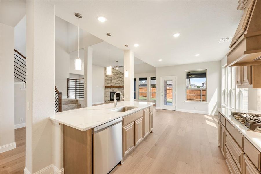 Furnished interior view inside a new home in Country Lakes Classic 60, Argyle (Image 13).